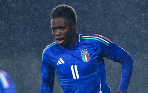 Cisse al 95’: l’Italia resta in corsa per l’Europeo